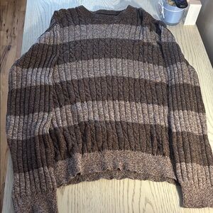 Bill Blass Brown and Tan Knit Sweater